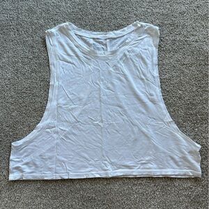 Lululemon Muscle Love crop